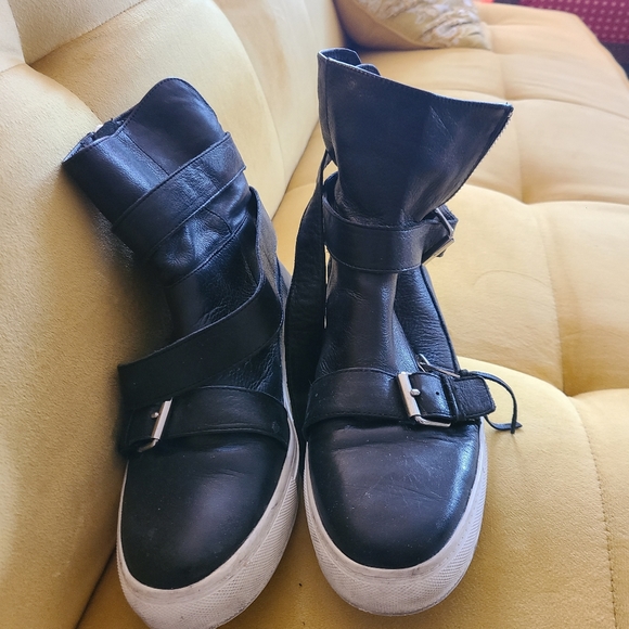 Booties - Picture 1 of 2